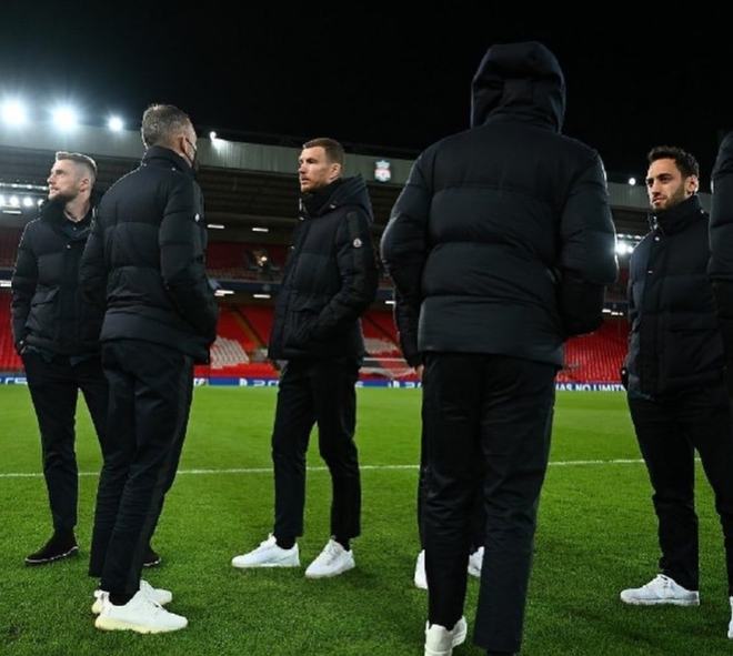 广厦攻防两端火力十足（广厦攻防两端全面爆发）